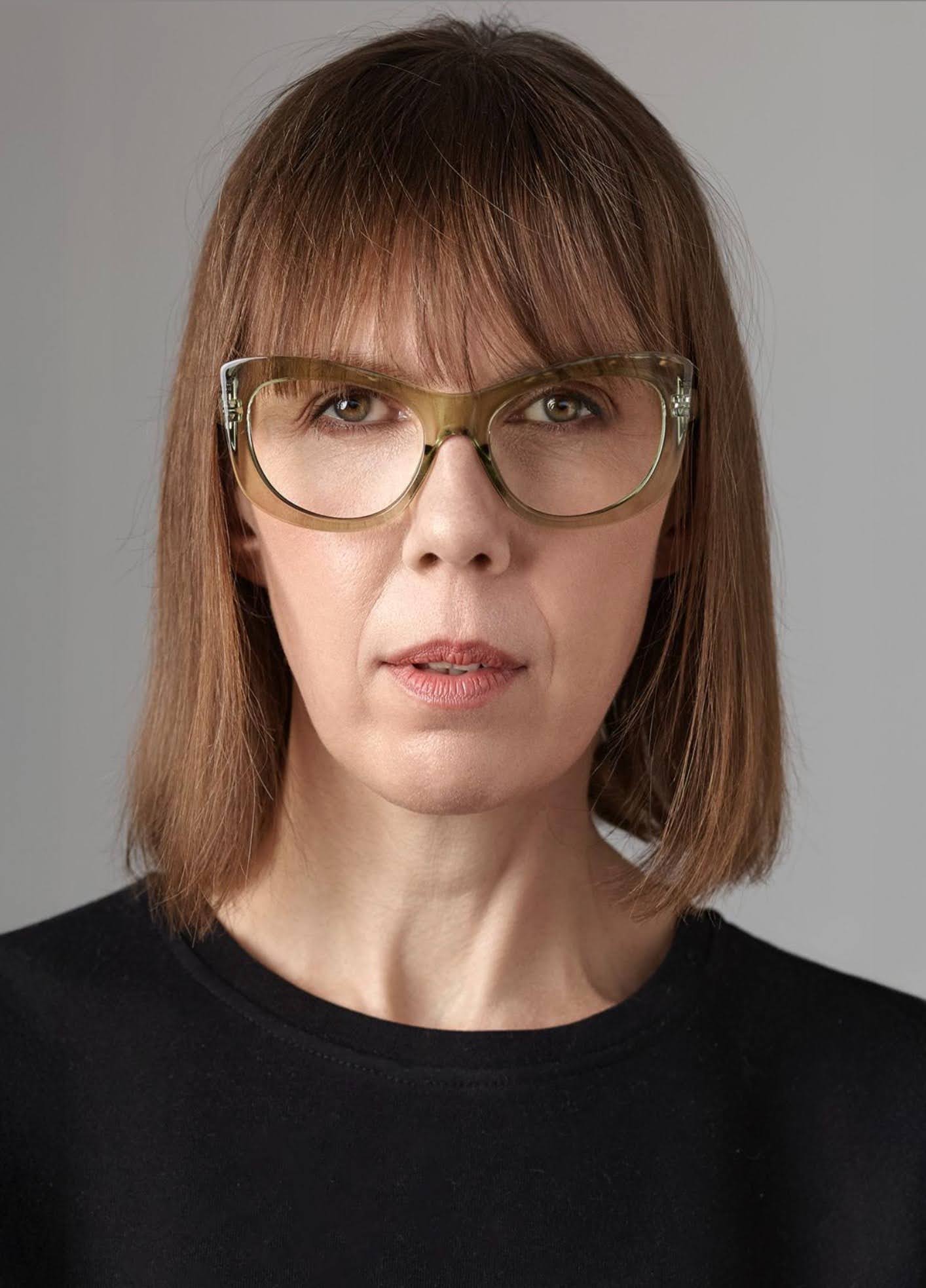 Penny Granycome as Loretta Slights